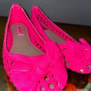 BetseyJohnson flat